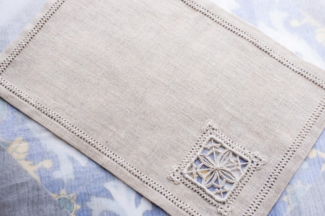 【高手级别】Masako Newton Embroidery × A.F.E 刺绣餐垫材料包 - 编织/刺绣/羊毛毡/裁缝 - 绣线 白色