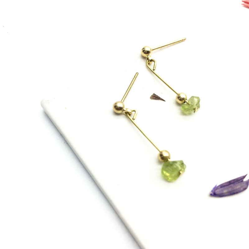 老林杂货travelin-摇摆 橄榄石黄铜耳针  耳勾l耳针l耳夹 - 耳环/耳夹 - 宝石 绿色