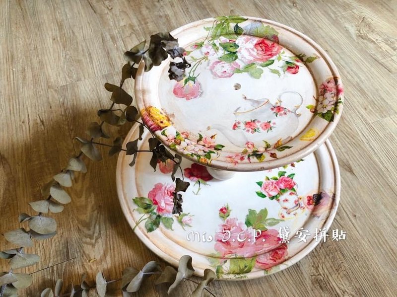 双层点心盘 古典玫瑰 两层 托盘 复古 仿旧 纸艺拼贴 蝶古巴特 - 托盘/砧板 - 木头 粉红色