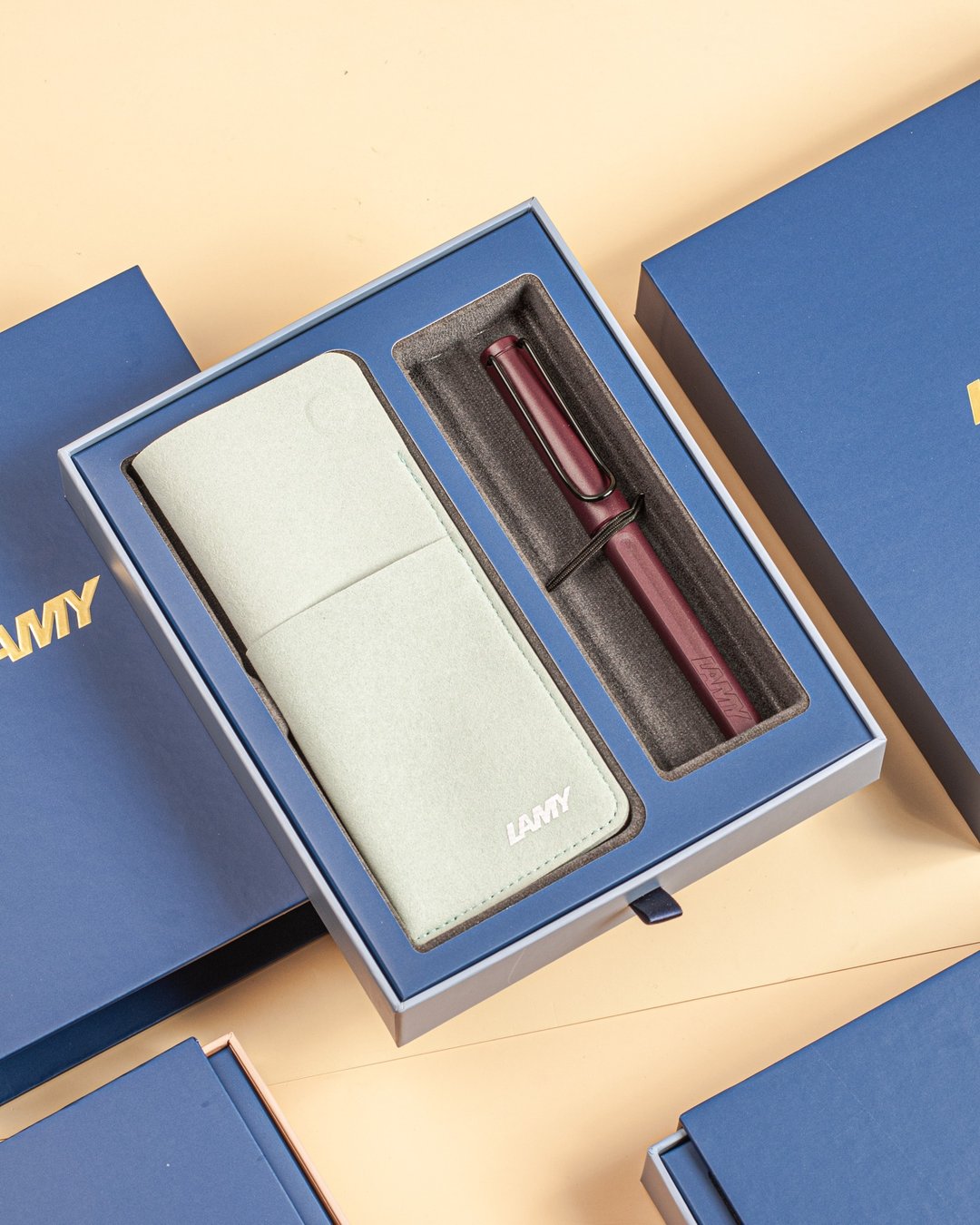【雷雕刻字】LAMY 钢珠笔 磁吸笔套礼盒  / SAFARI / 紫红色 - 钢珠笔 - 塑料 紫色