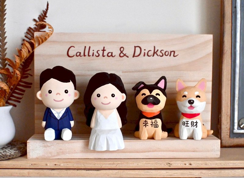 美梦成真 全家福 人物宠物定制公仔小木雕 周年礼物 婚礼小物 - 玩偶/公仔 - 木头 红色