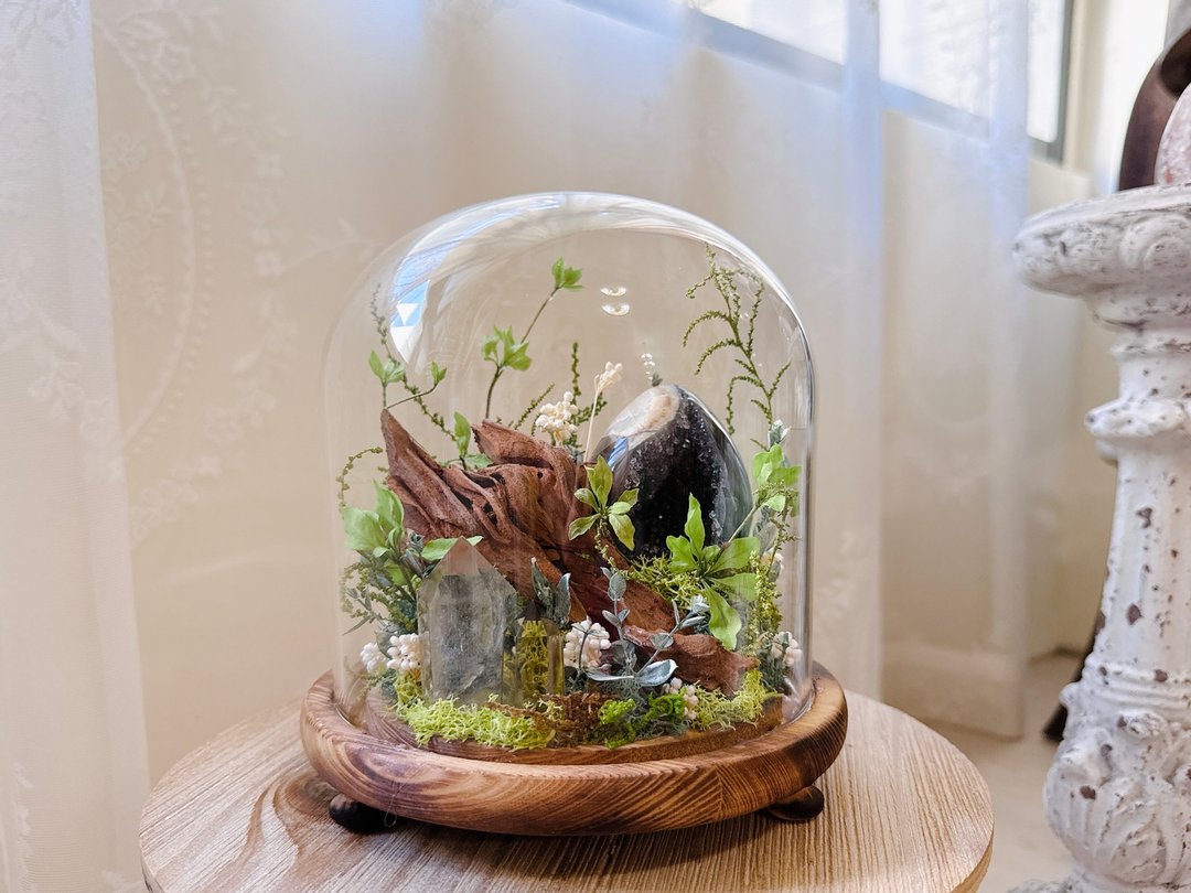 藏域 未生之核 l 紫晶龙蛋 白水晶柱 黄水晶 大型玻璃罩 永生绿植 - 植栽/盆栽 - 水晶 紫色