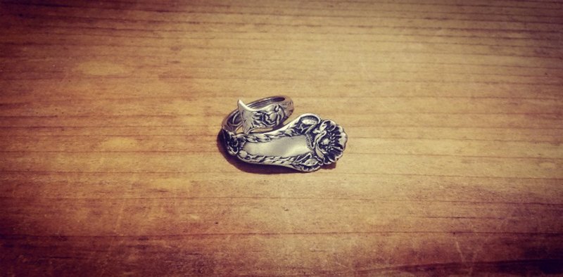 充满存在感的经典重制戒指设计。美国古董银汤匙男士戒指_0856 复古怀旧 - 戒指 - 纯银 银色