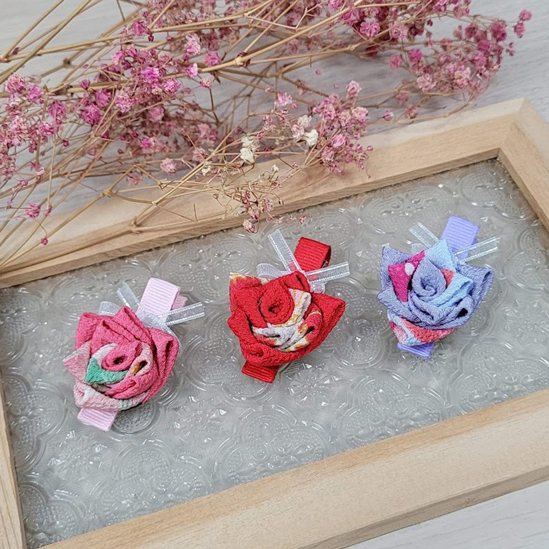 【つまみ细工】角蔷薇小花夹/玫瑰小花夹 和风造型小花 流海边夹 - 发饰 - 聚酯纤维 红色