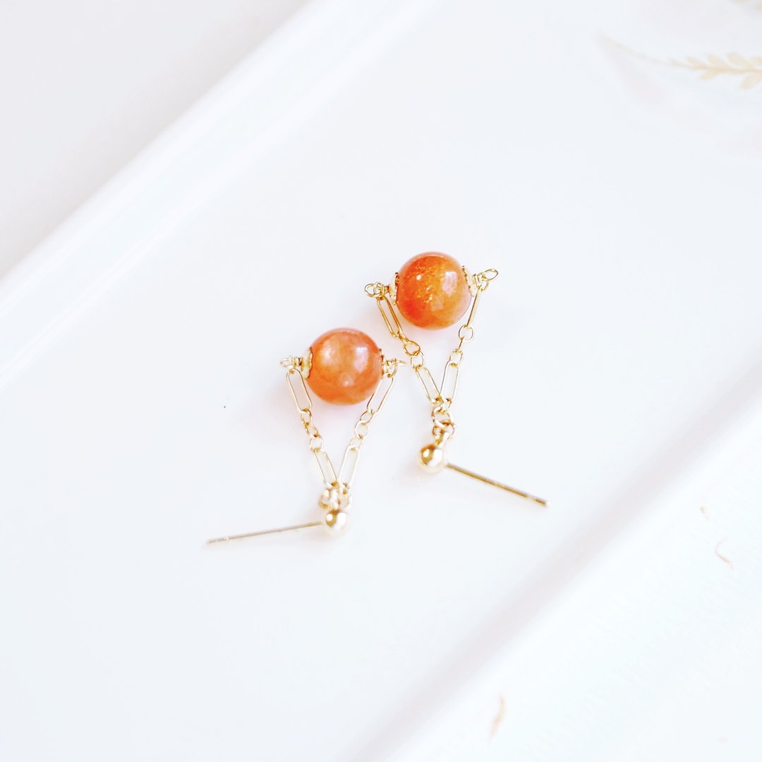 满金沙强光晕橙月光石 14K 耳环 光芒耀眼 耳夹水晶 事业 桃花 - 耳环/耳夹 - 宝石 橘色
