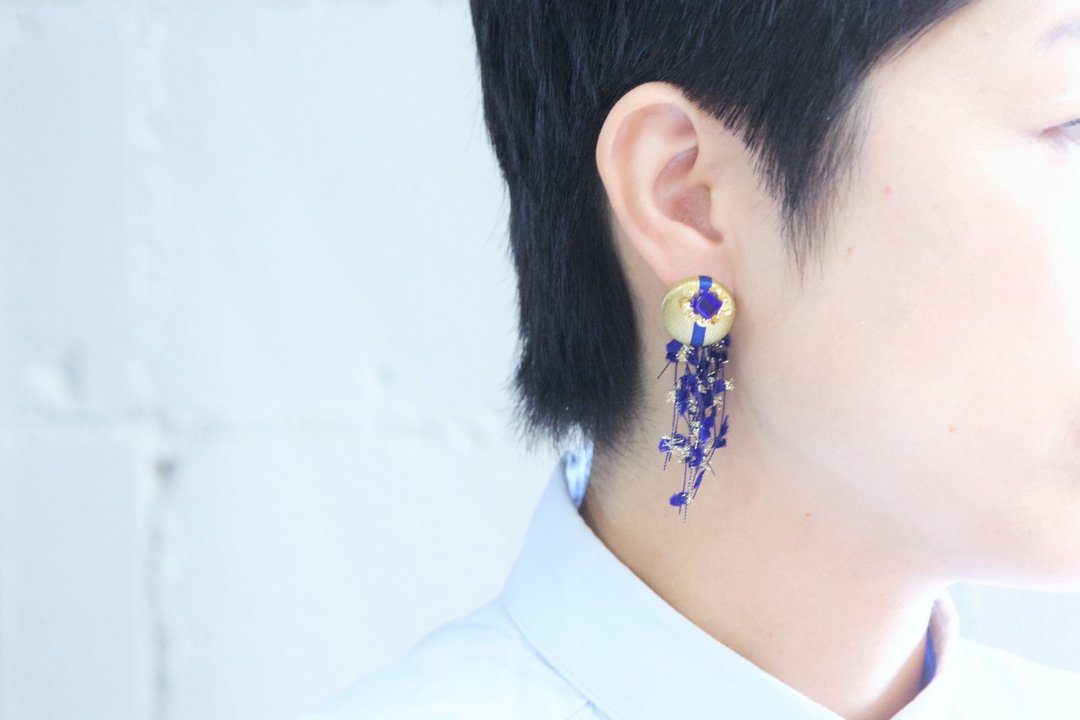 Asymmetric Earrings - 耳环/耳夹 - 宝石 金色
