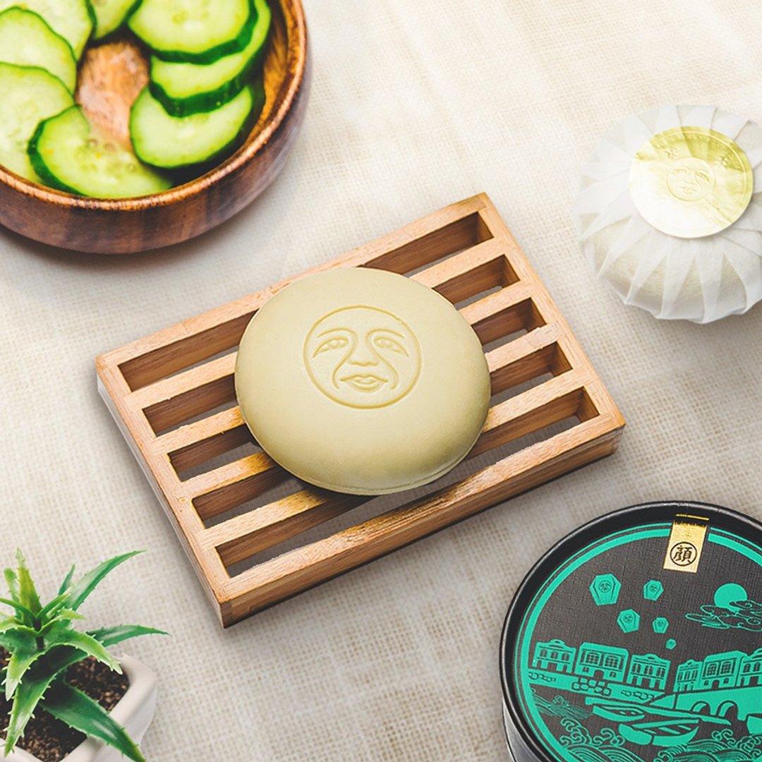 瓜颜悦色洁颜皂 . 锁水洗颜【大春炼皂 DACHUN】100g - 脸部清洁/卸妆用品 - 植物．花 绿色