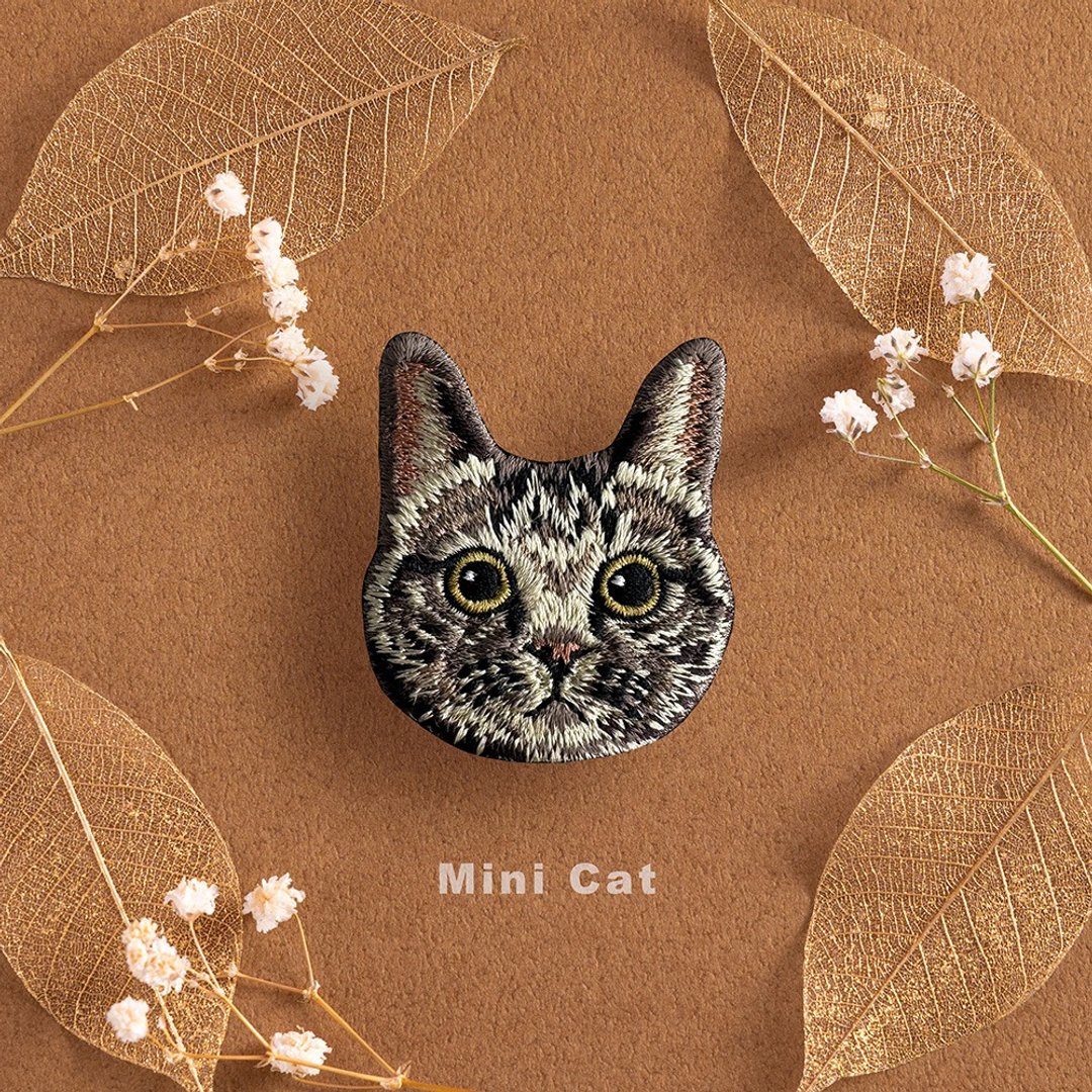 【宠物刺绣贴纸 - 烫布贴】呆萌虎斑猫 (小尺寸-S0007) - 贴纸 - 绣线 咖啡色