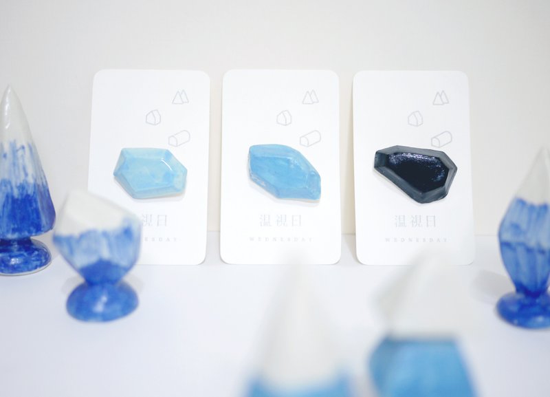 矿物森林 宝石别针 多色 - 胸针 - 瓷 蓝色