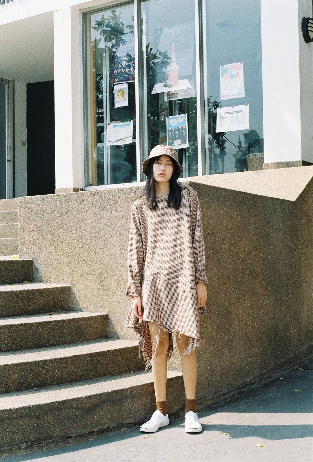Asymmetric Dress (Tartan) - 洋装/连衣裙 - 棉．麻 咖啡色