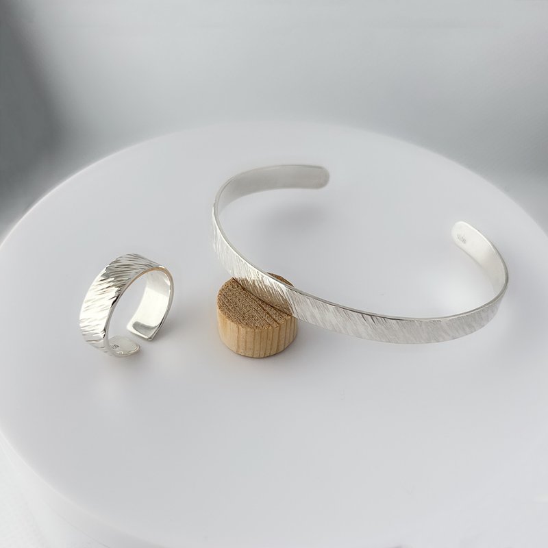 925银纹理手环 + 戒指组 - 意大利设计 - 手链/手环 - 纯银 银色