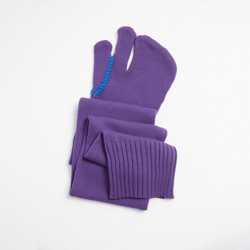 10 MOOn 羊毛大手造型针织围巾 - 围巾/披肩 - 羊毛 紫色