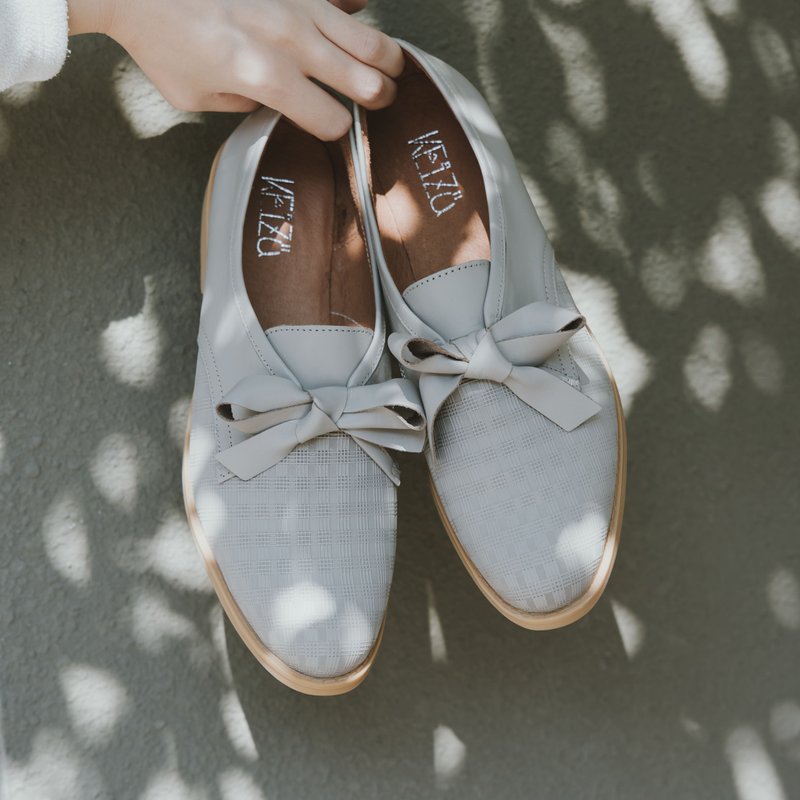 蝴蝶结 压纹德比鞋 | 灰 | 台湾手工鞋MIT - 女款牛津鞋/乐福鞋 - 真皮 灰色