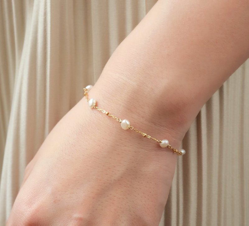 光点 巴洛克珍珠14kgf手链 - 手链/手环 - 其他金属 白色