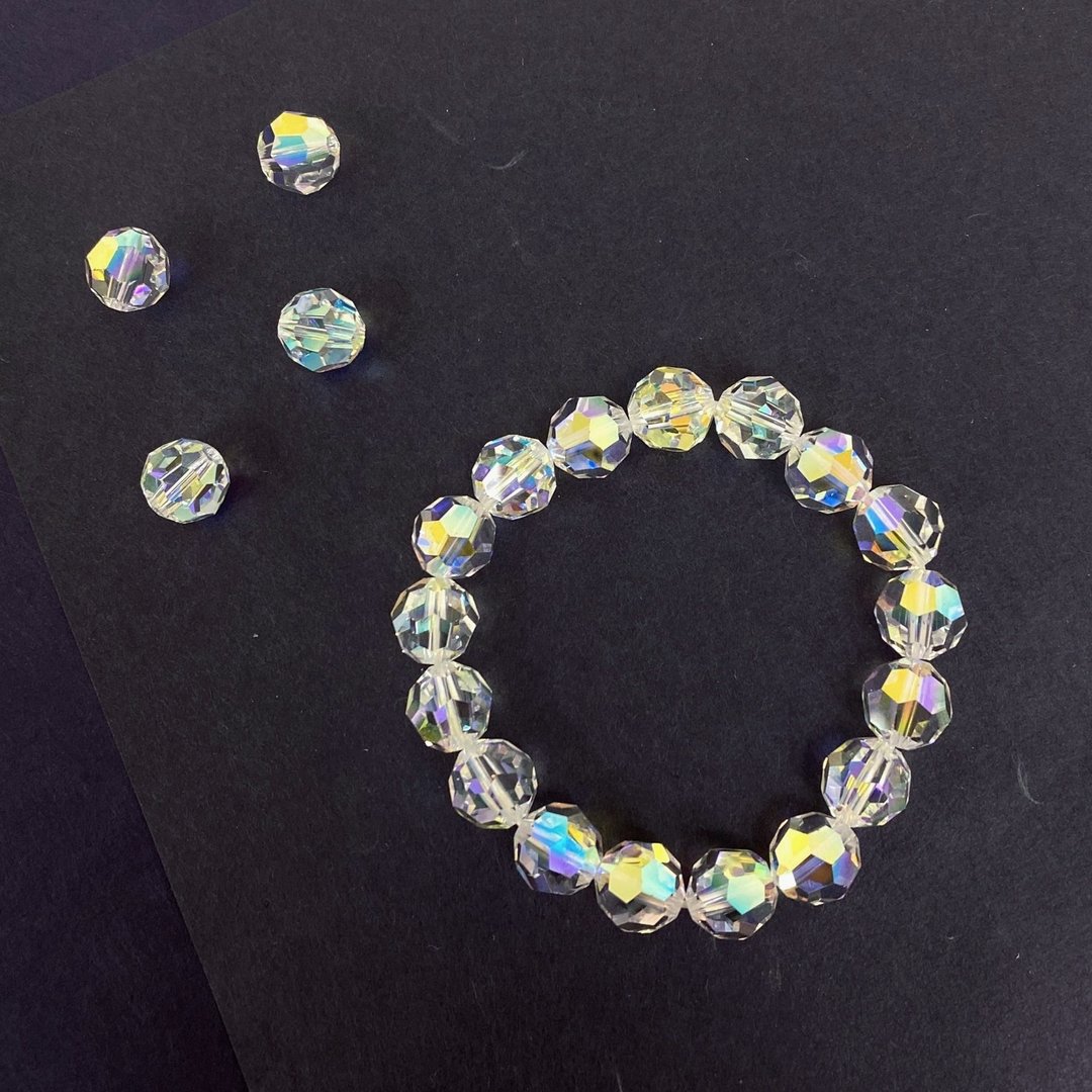 Edith & Jaz • Swarovski水晶圆珠手串10mm(极光白) - 手链/手环 - 玻璃 白色
