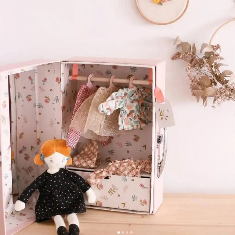 法国 Moulin Roty 巴黎女孩小时尚衣柜变装娃娃 - 玩具/玩偶 - 其他材质 粉红色