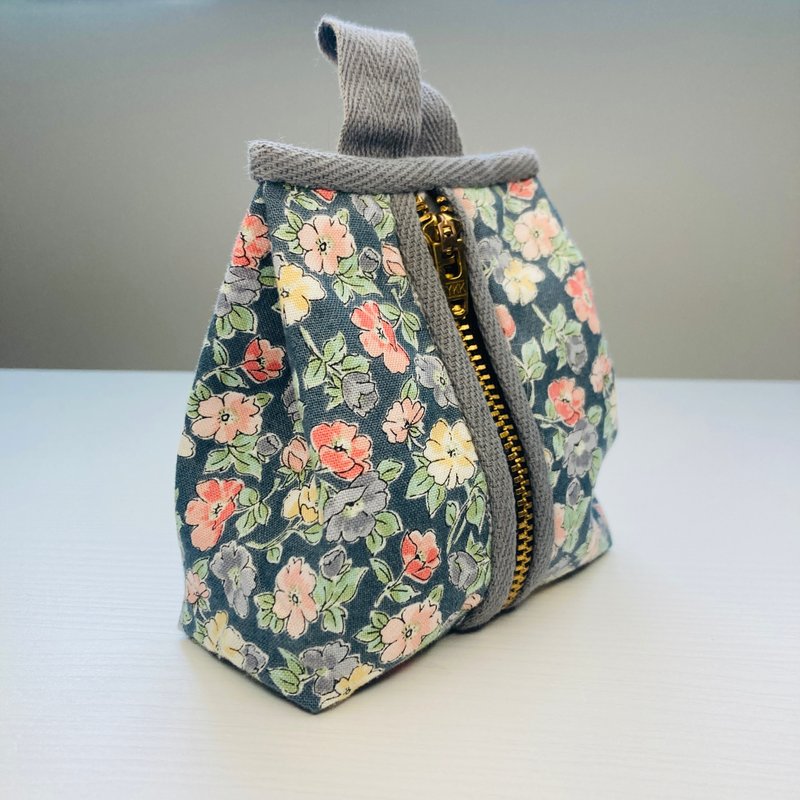 组合组。附拉链迷你化妆包与附按扣卡片夹 - 名片夹/名片盒 - 棉．麻 粉红色