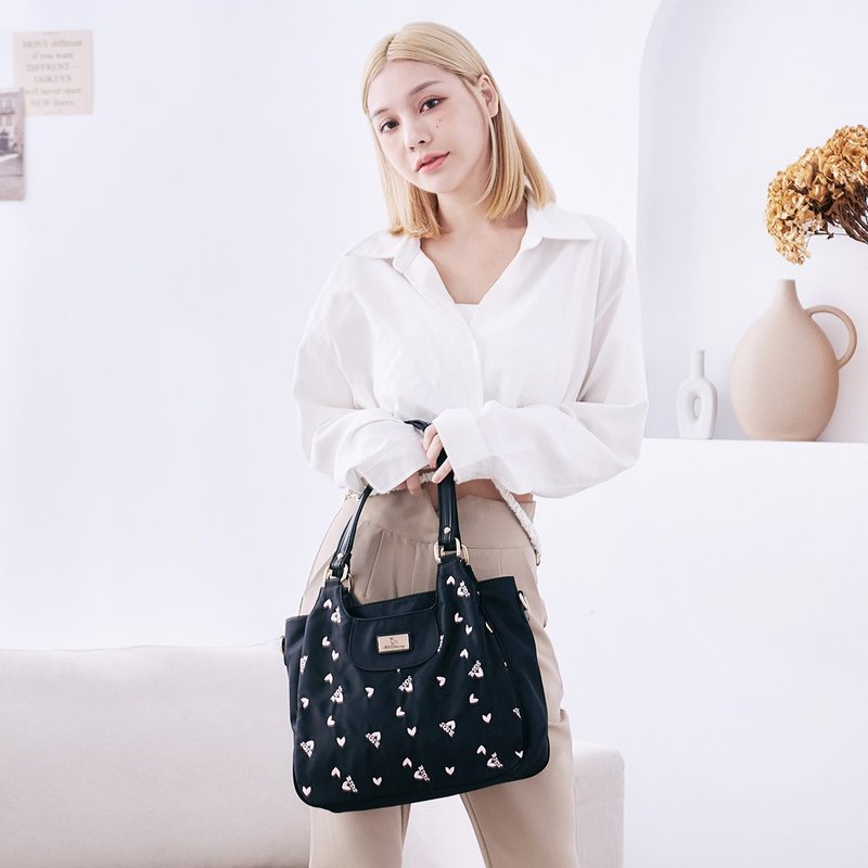 【独家设计】勾心红妆 - 甜美刺绣两用托特包 - 心型粉 - 手提包/手提袋 - 尼龙 黑色