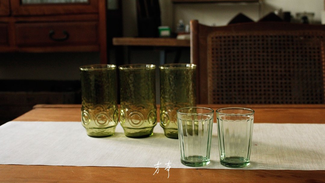 绿色玻璃杯 - 玻璃杯 - 玻璃 