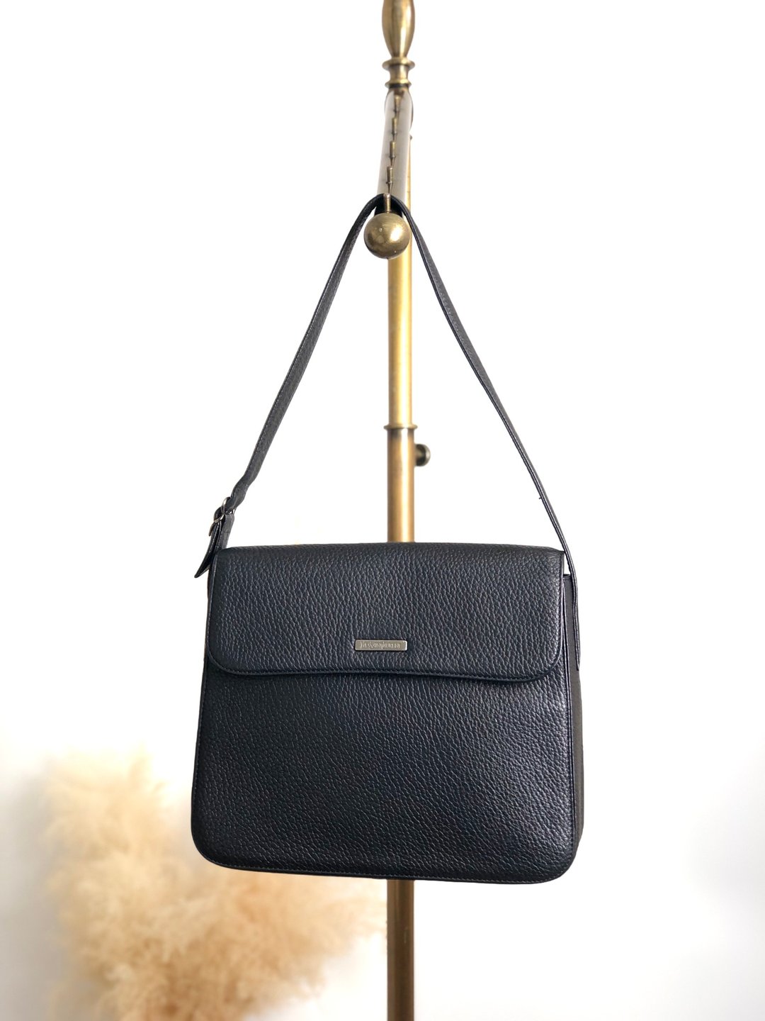 【日本直送名牌二手包】Yves Saint Laurent YSL 圣罗兰 侧背包 黑色 经典 Logo 皮革 爱心 rpj32s - 侧背包/斜挎包 - 真皮 黑色