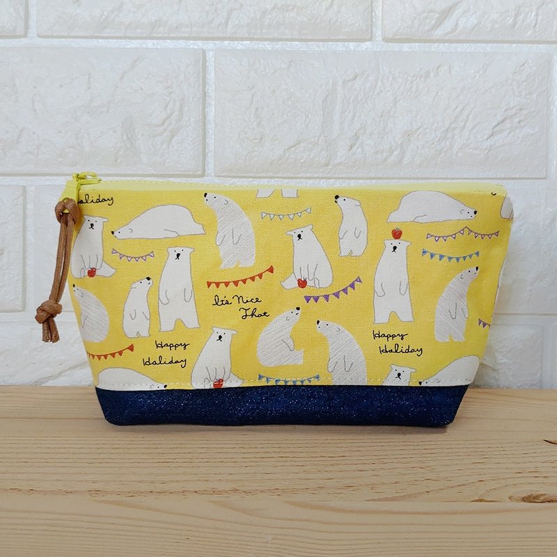 苹果北极熊_黄  牛仔宽底大笔袋 - 铅笔盒/笔袋 - 棉．麻 黄色