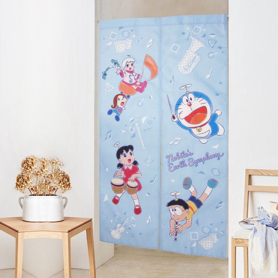 【Doraemon 哆啦A梦】数位印花对开长门帘-地球交响乐 - 门帘/门牌 - 聚酯纤维 