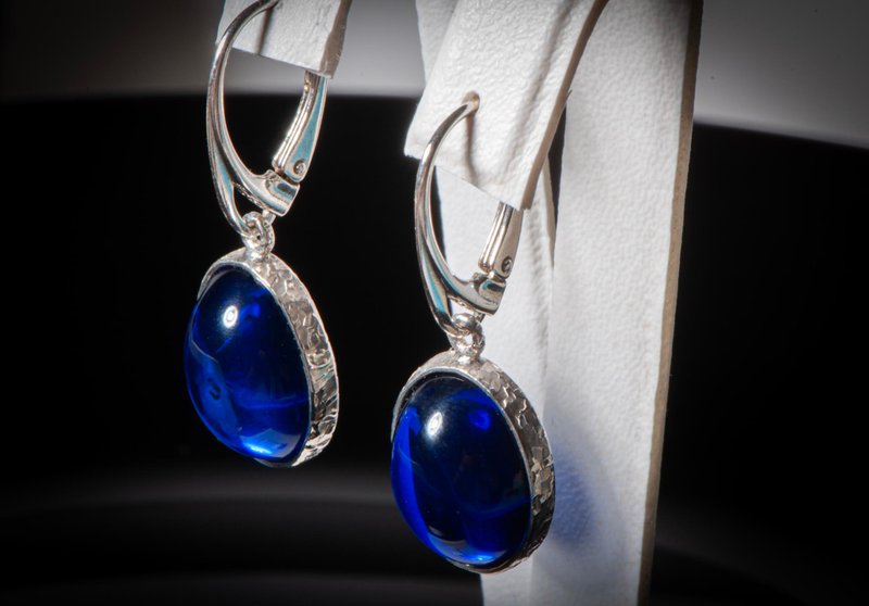 蓝琥珀银耳环 手工制作天然波罗的海琥珀 优雅长坠耳环 独特工 - 耳环/耳夹 - 半宝石 蓝色