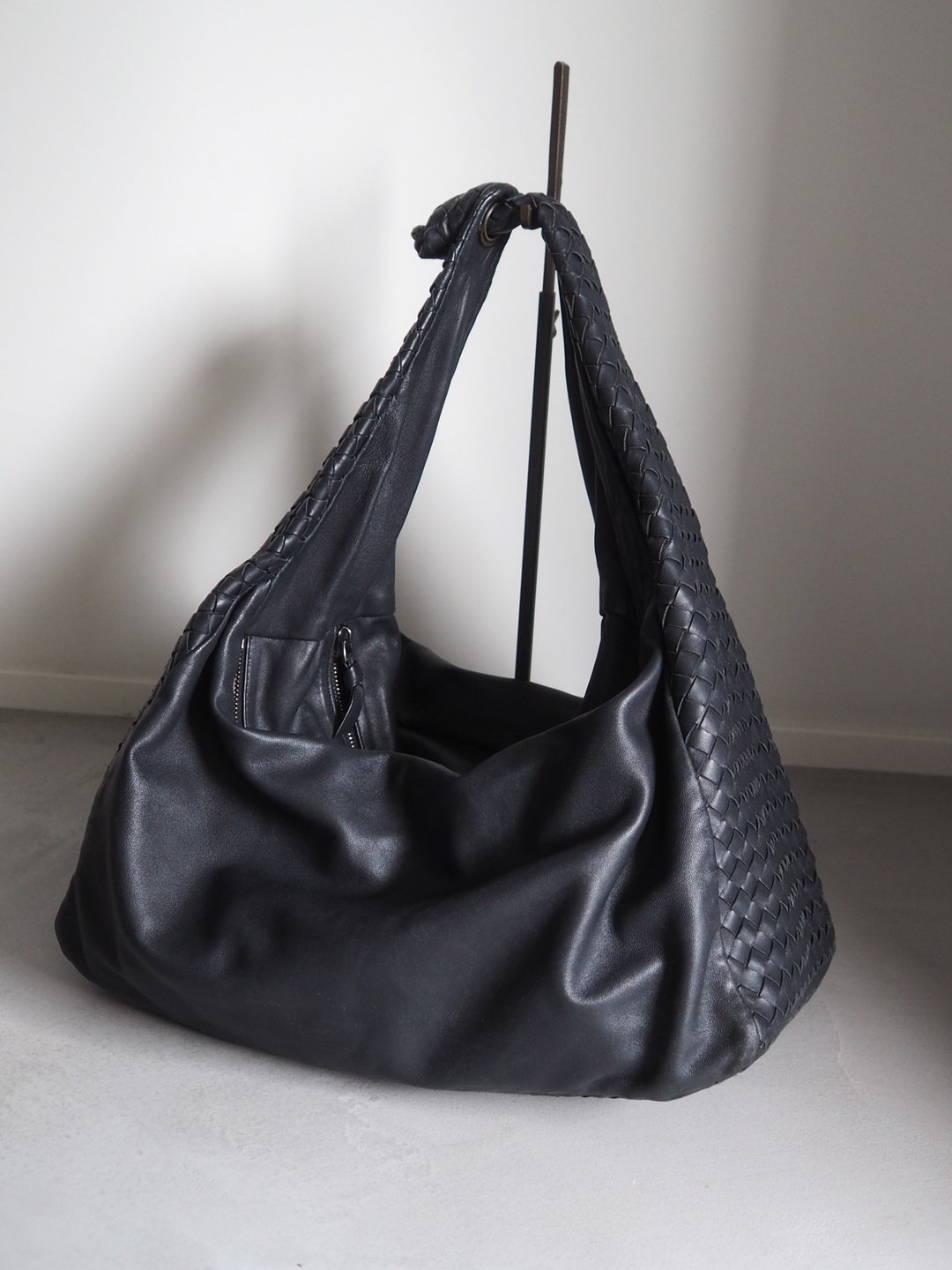 BOTTEGA VENETA 宝缇嘉 经典编织皮革肩背包 黑色 皮革 古董级单品 - 侧背包/斜挎包 - 真皮 黑色