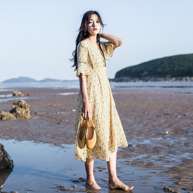 安妮陈2017夏装新款女士袖子可拆碎花连身裙洋装 - 洋装/连衣裙 - 聚酯纤维 黄色