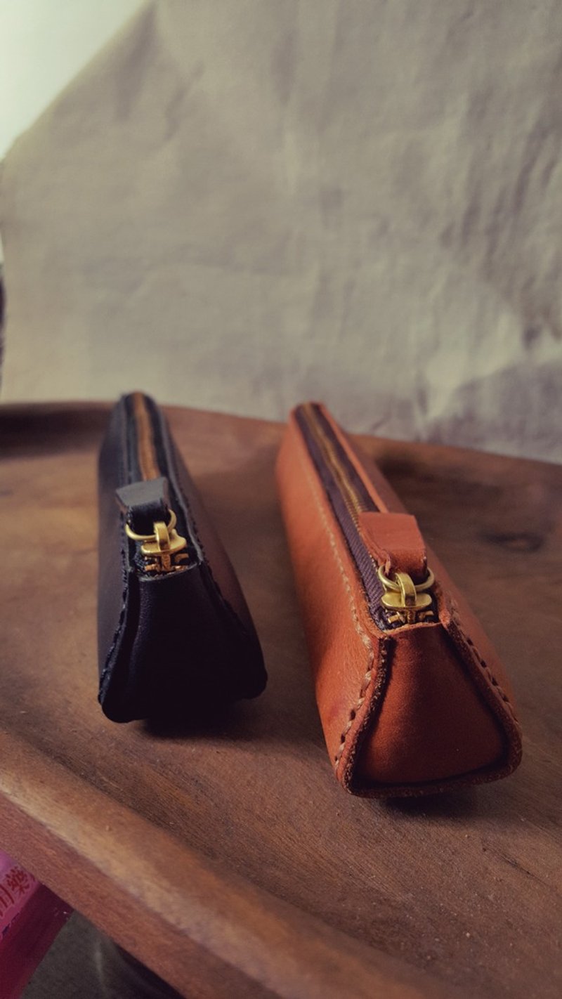 定制复古黄/黑色 火山口 纯牛皮笔套 (订做情人、生日送礼) - 铅笔盒/笔袋 - 真皮 咖啡色