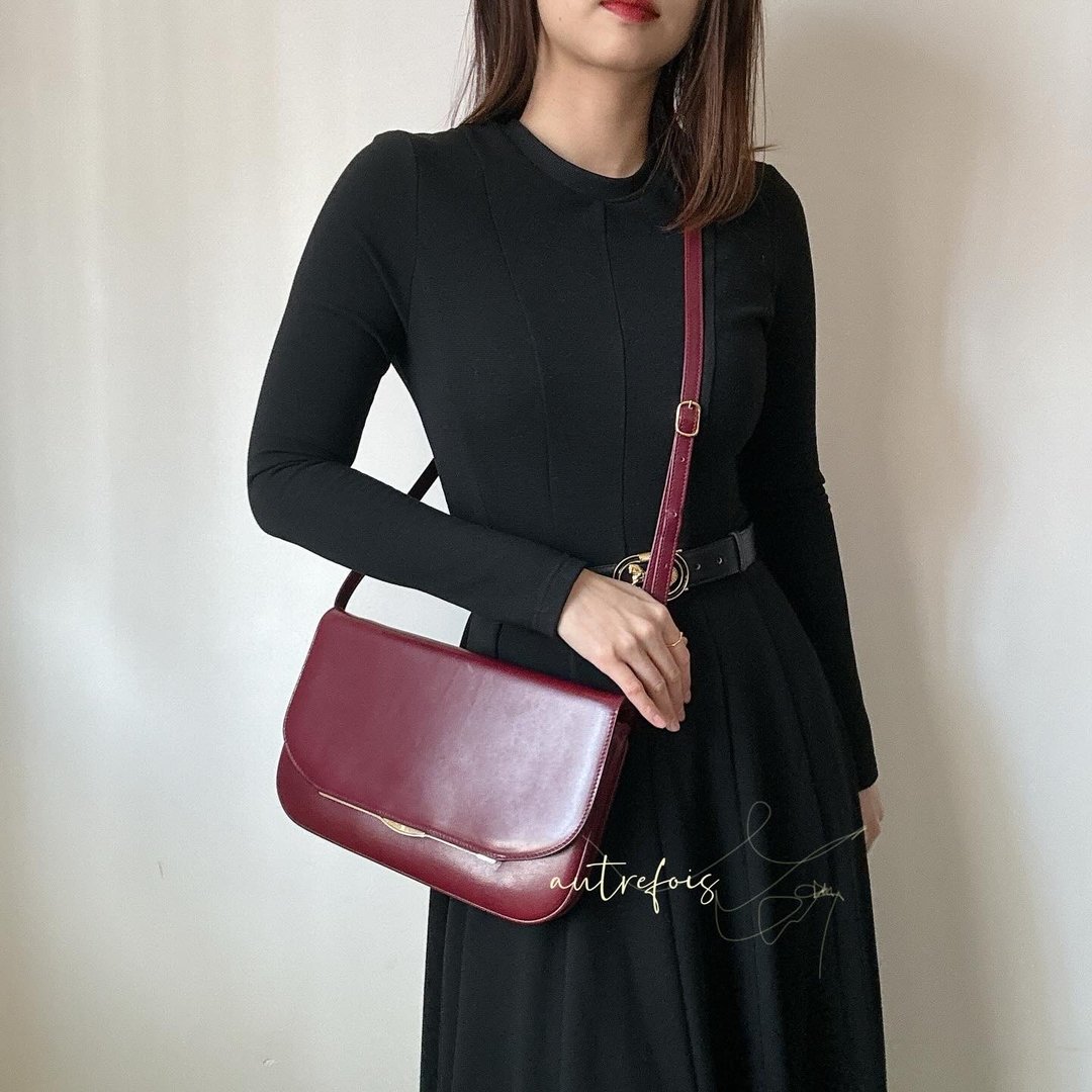 中古 Bally 真皮包包 斜背包 手拿包 - 侧背包/斜挎包 - 真皮 红色