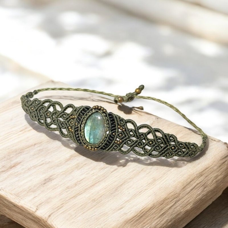 Crystoria Stone | Macrame | 南美蜡线 | 手链 | 蓝光拉长石 - 手链/手环 - 宝石 绿色