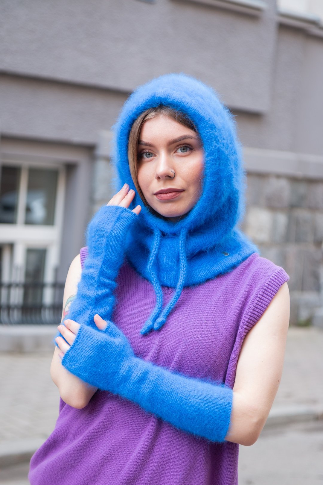 Angora blue fingerless. Fluffy knit arm warmers - 手套 - 羊毛 蓝色
