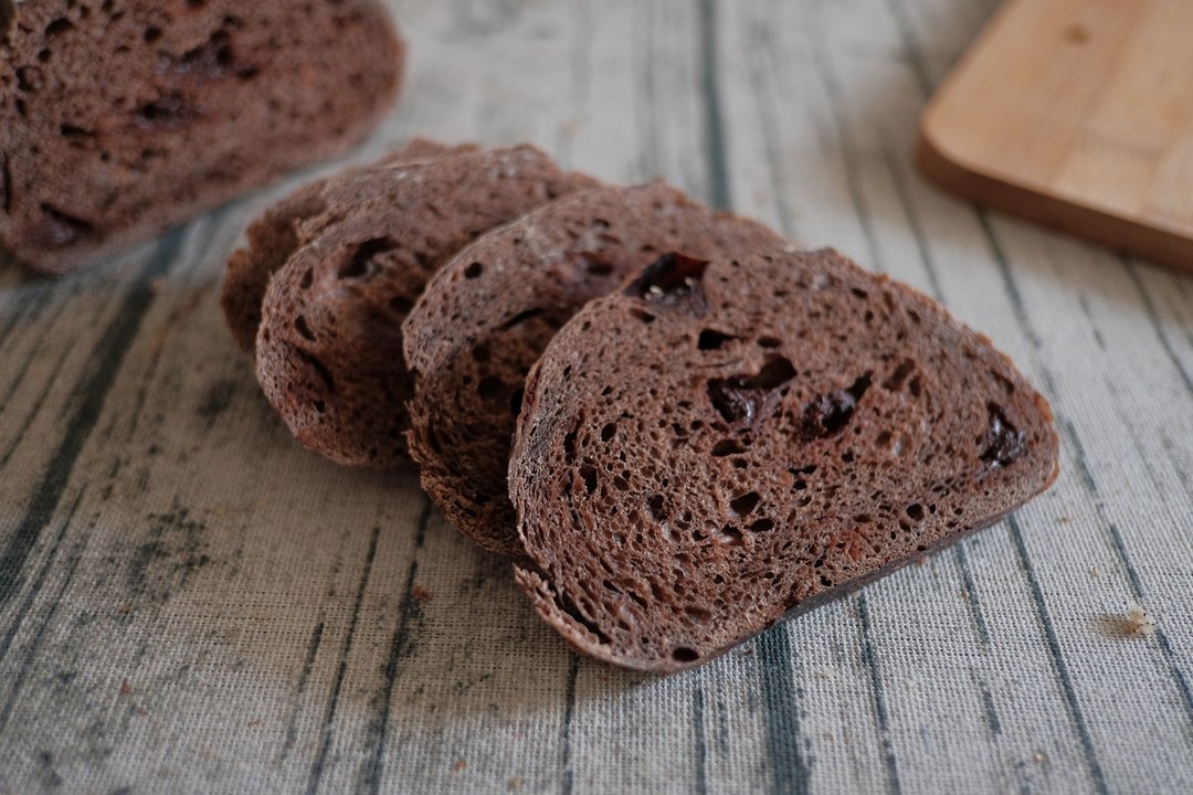 |全麦鲁邦| 双重可可大酸种 Double Chocolate Big Sourdough - 面包/吐司 - 其他材质 