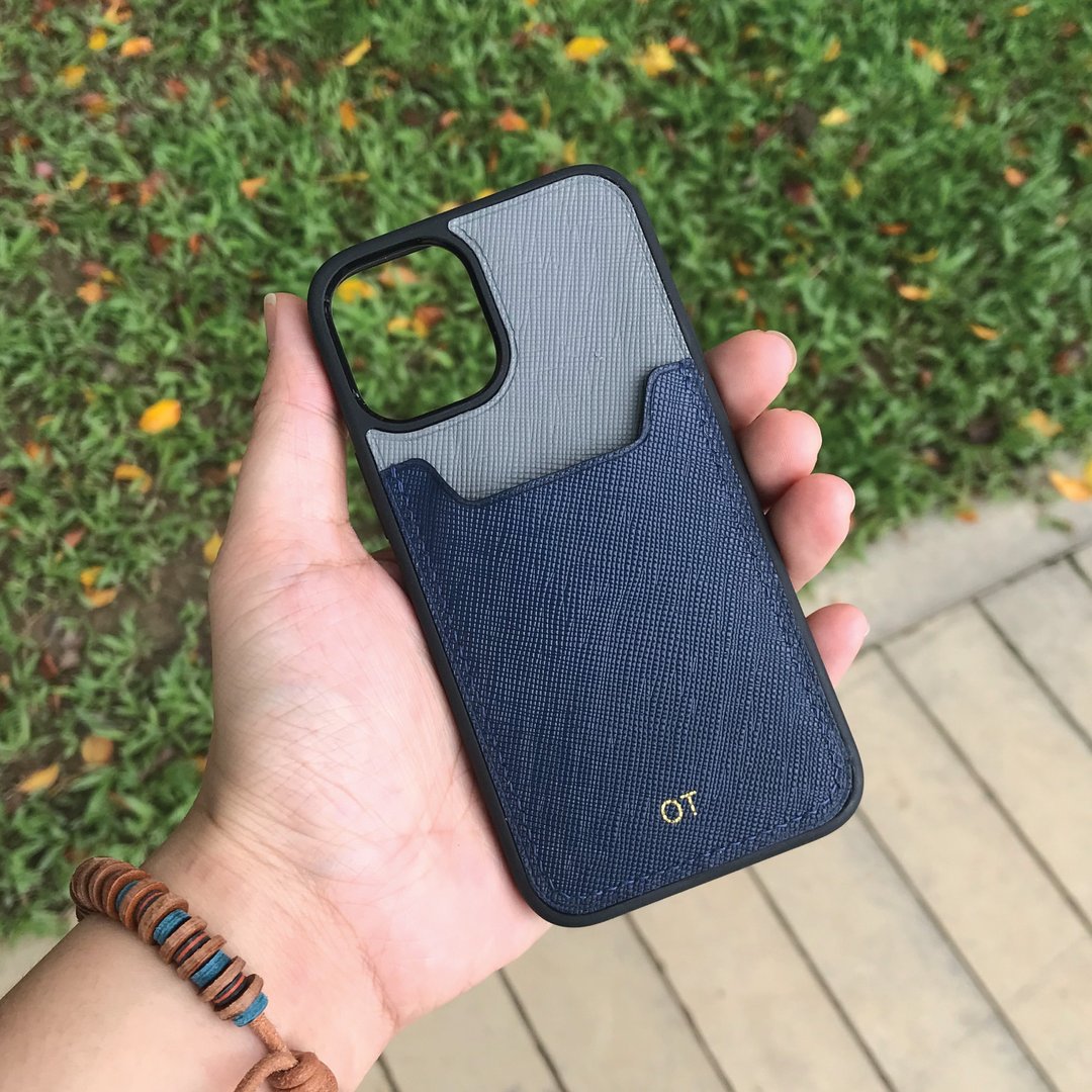 【iPhone咭位手机壳】灰色十字纹牛皮/防摔全包覆/悠游卡套 - 手机壳/手机套 - 真皮 灰色