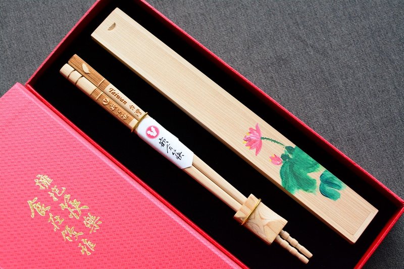 寓意花卉嵌合筷礼盒 定制纪念品 传递独特心意 - 筷子/筷架 - 木头 咖啡色