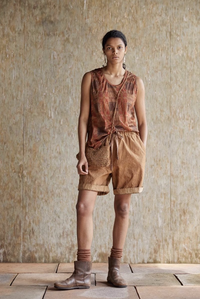 复古文青 亚麻植物染短裤 寬鬆休闲裤 - 女装长裤 - 其他材质 多色