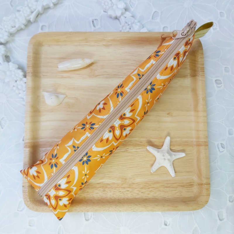 韩国窗花防水布拉链立体餐具袋 - 餐刀/叉/匙组合 - 防水材质 橘色