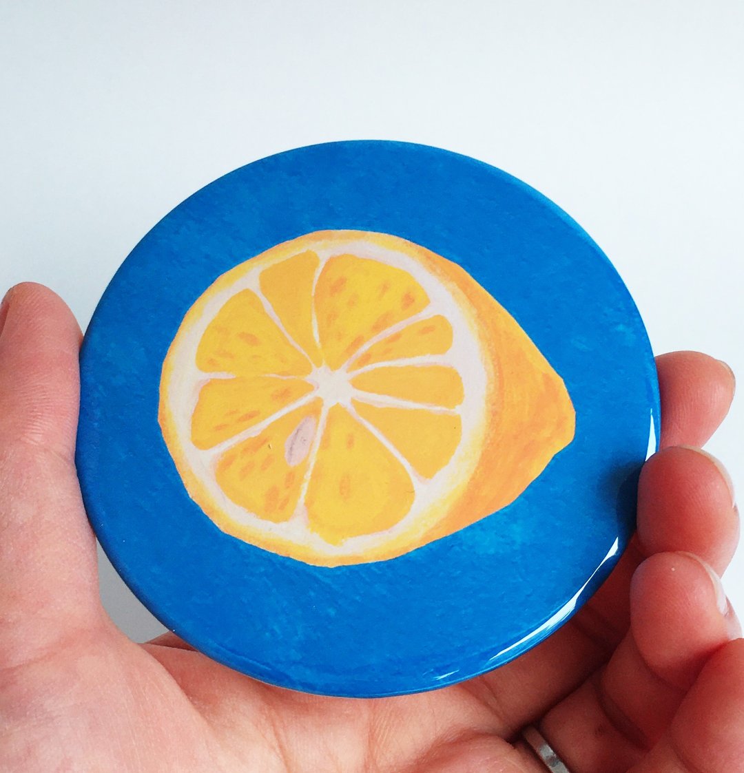 compact mirror lemon - 彩妆刷具/镜子/梳子 - 其他金属 蓝色