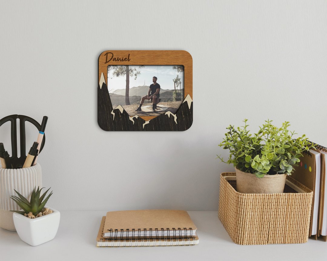 Personalized photo frame decorated with mountains Landscape oriented 10x12 frame - 画框/相框 - 木头 橘色
