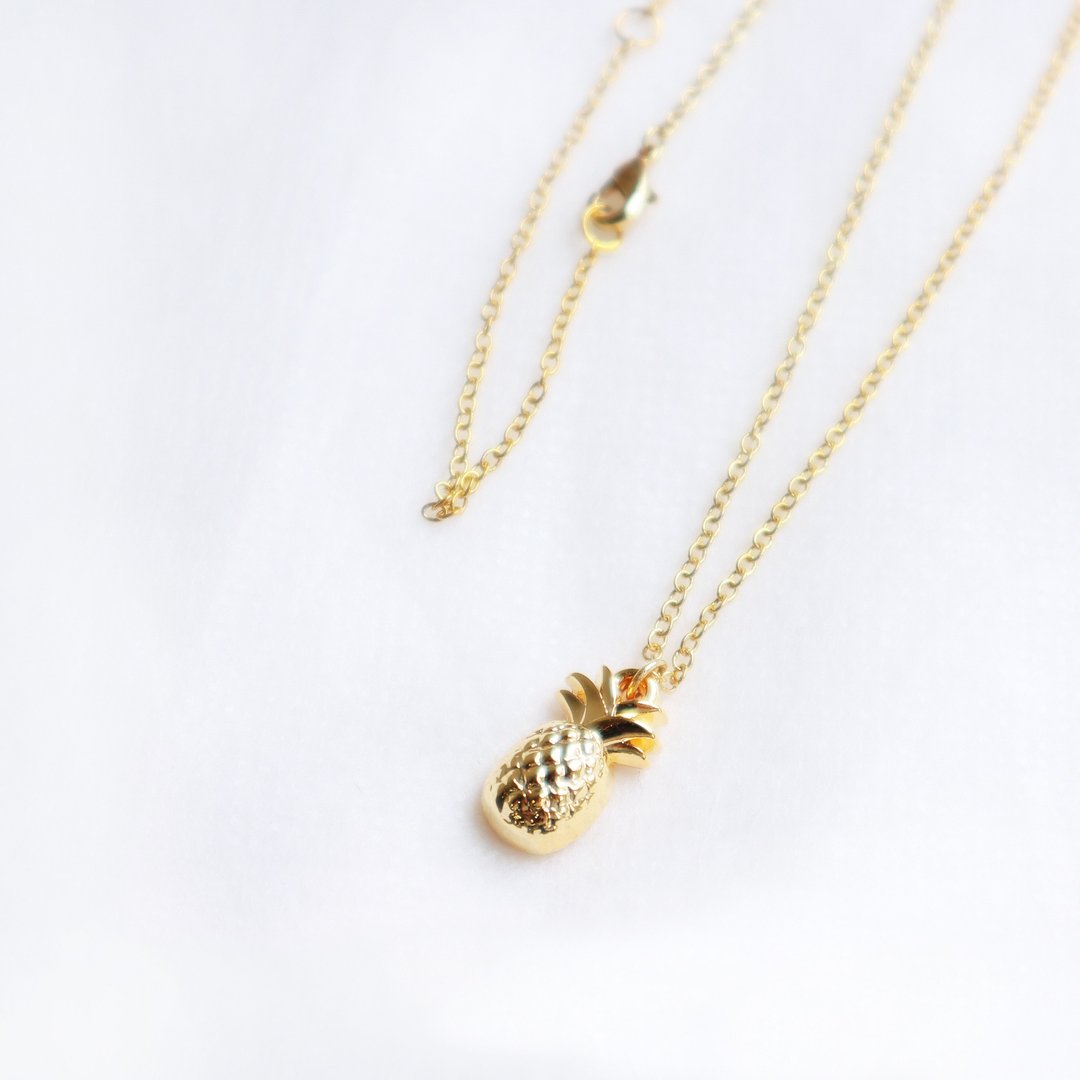 【卡片项链Card Necklace】台湾文化 立体款-凤梨 - 项链 - 其他金属 卡其色