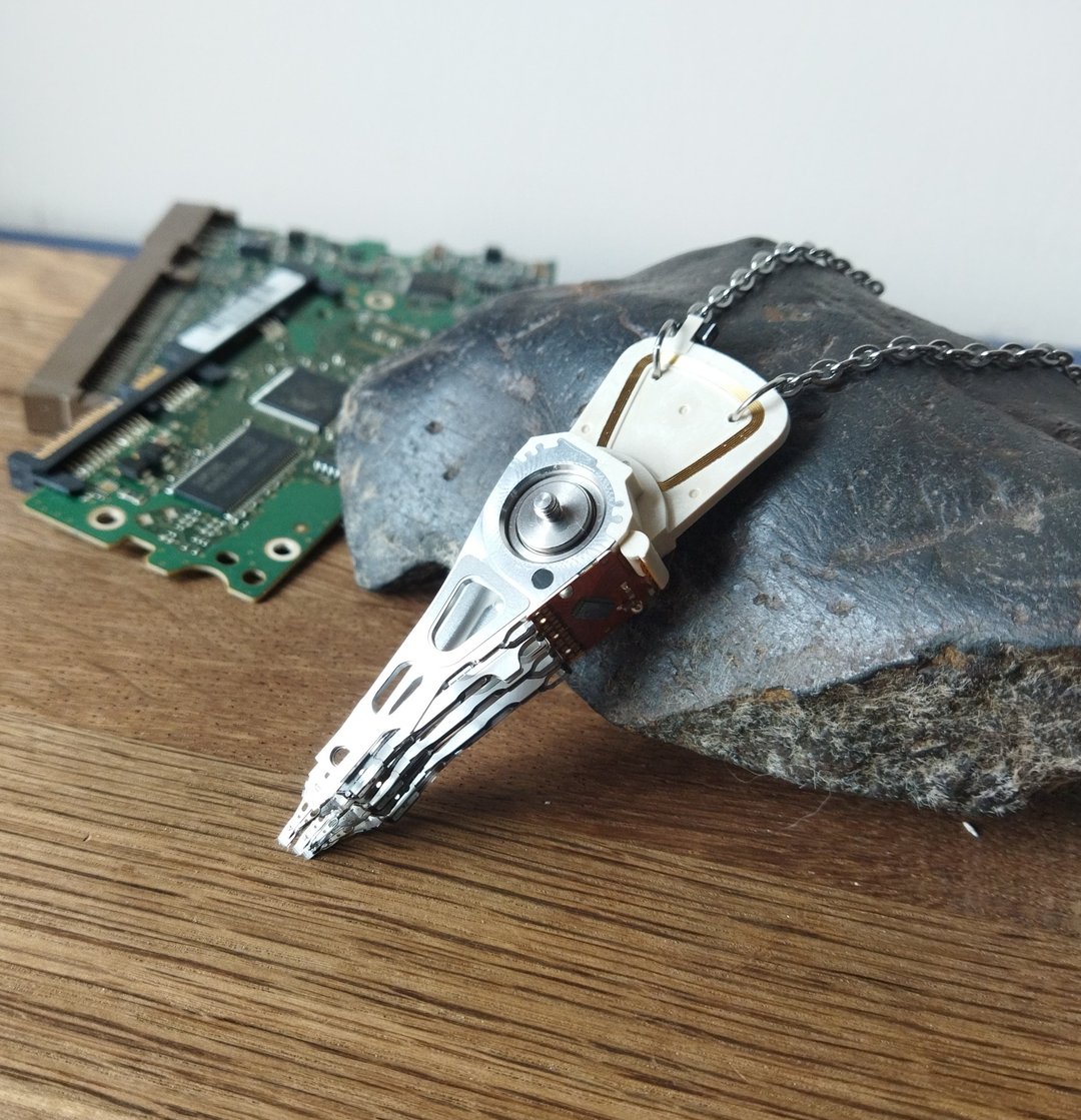 Cyberpunk necklace for him. Cyber core jewelry. Futuristic necklace for men - 项链 - 其他金属 银色