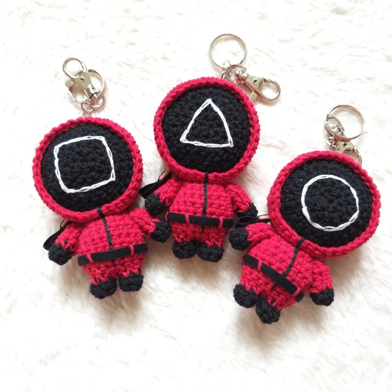 Q版人物玩偶-红衣人 - 吊饰 - 棉．麻 红色