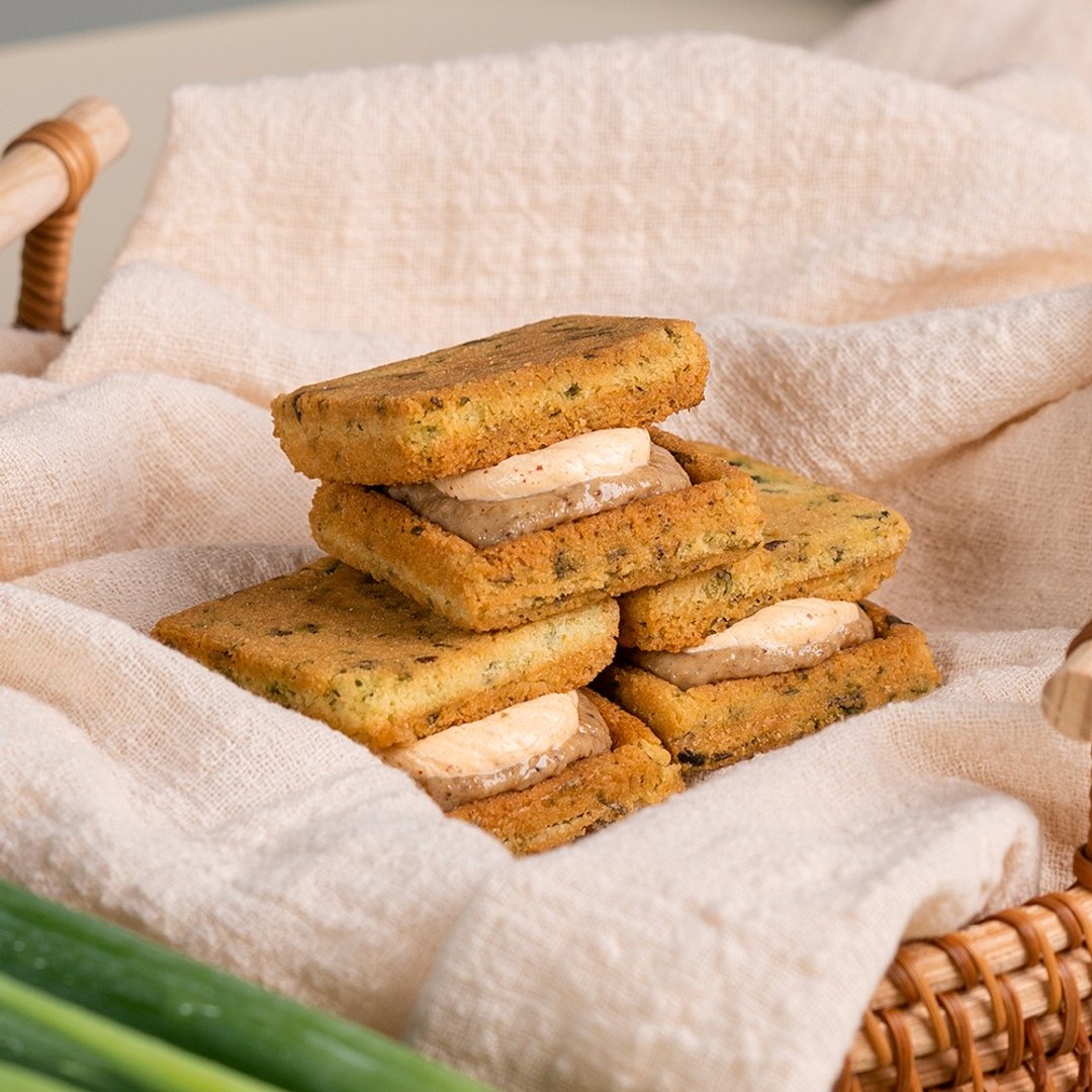简单李【翠玉葱香】葱盐胡麻奶油夹心饼(五辛素) 10入盒 - 零食/点心 - 其他材质 绿色