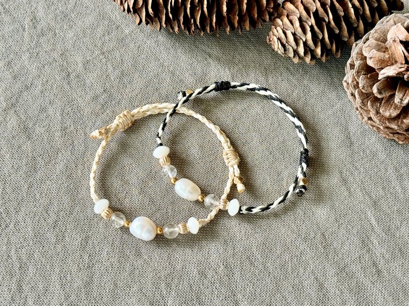 咏真 / 天然无核淡水珍珠 编绳 手链 - 手链/手环 - 珍珠 金色