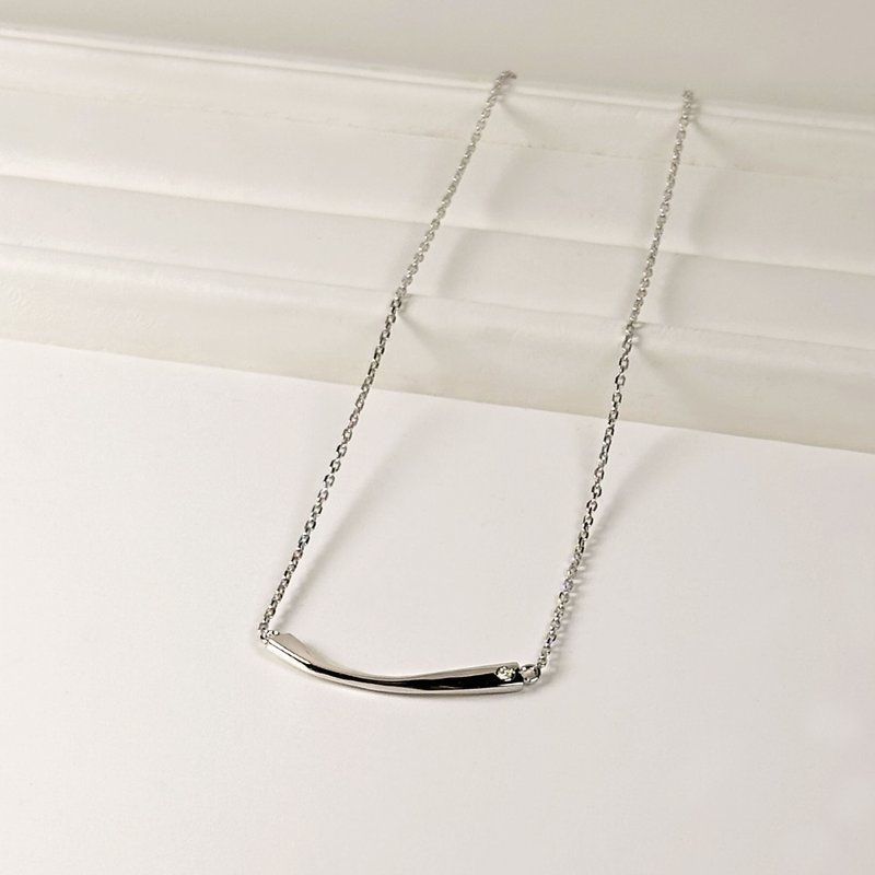 微笑钻石项链 白K金色/钻石 锁骨链 颈链 礼物 纯银项链 - 项链 - 纯银 银色