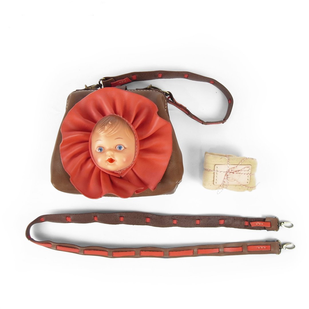 A PRANK DOLLY - 品牌TeTe茶皮古董娃娃咖啡朱红色手工皮革车掌包 - 侧背包/斜挎包 - 真皮 咖啡色
