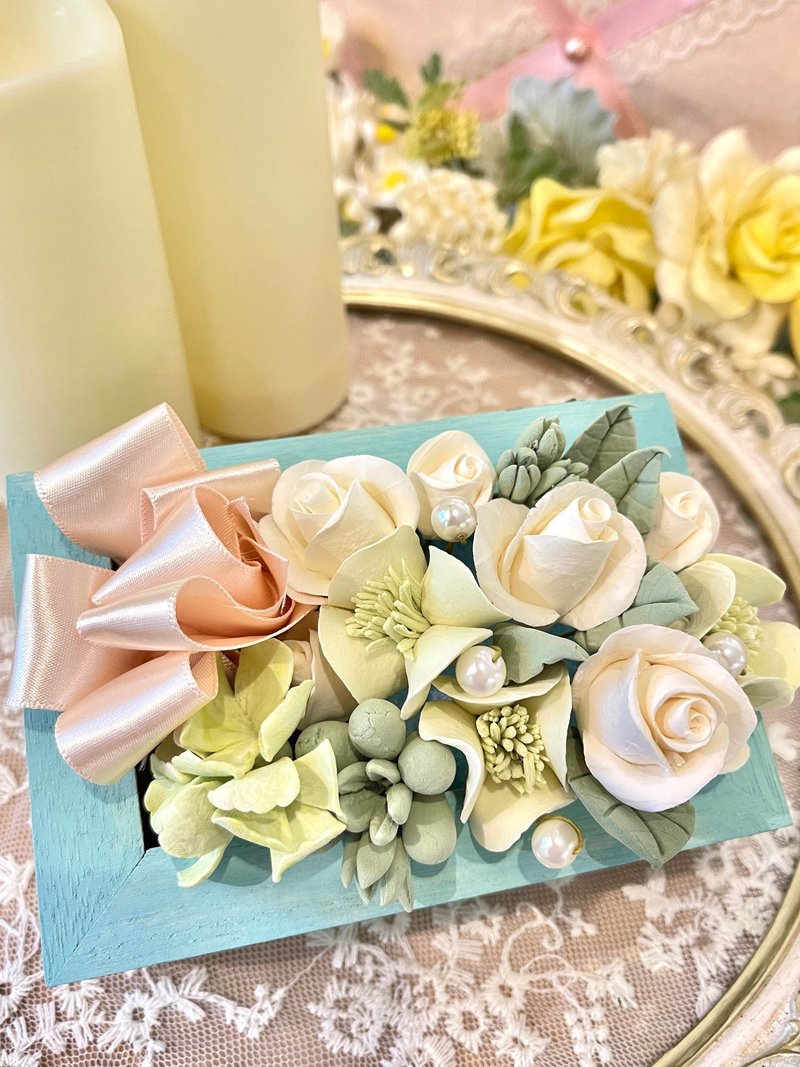 eternal flower クレイアートフラワー　パリの思い出エメラルドグリーンボックスアレンジ - 摆饰 - 粘土 粉红色
