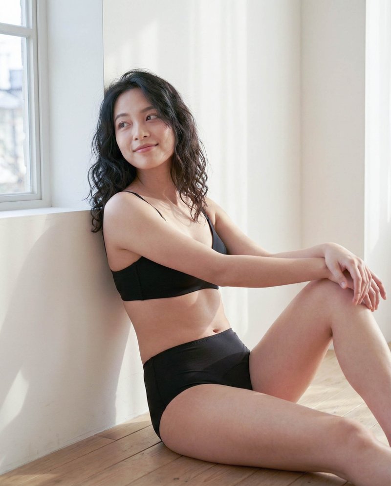 【好布温柔 - 新品】大尺码吸血月经裤 / 夜用三角款 - 单向导湿 - 生理用品 - 尼龙 黑色