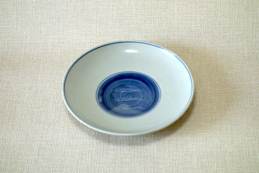 圆盘梧州鱼纹 - 盘子/餐盘/盘架 - 陶 白色